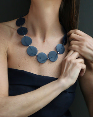 IN collana corta
