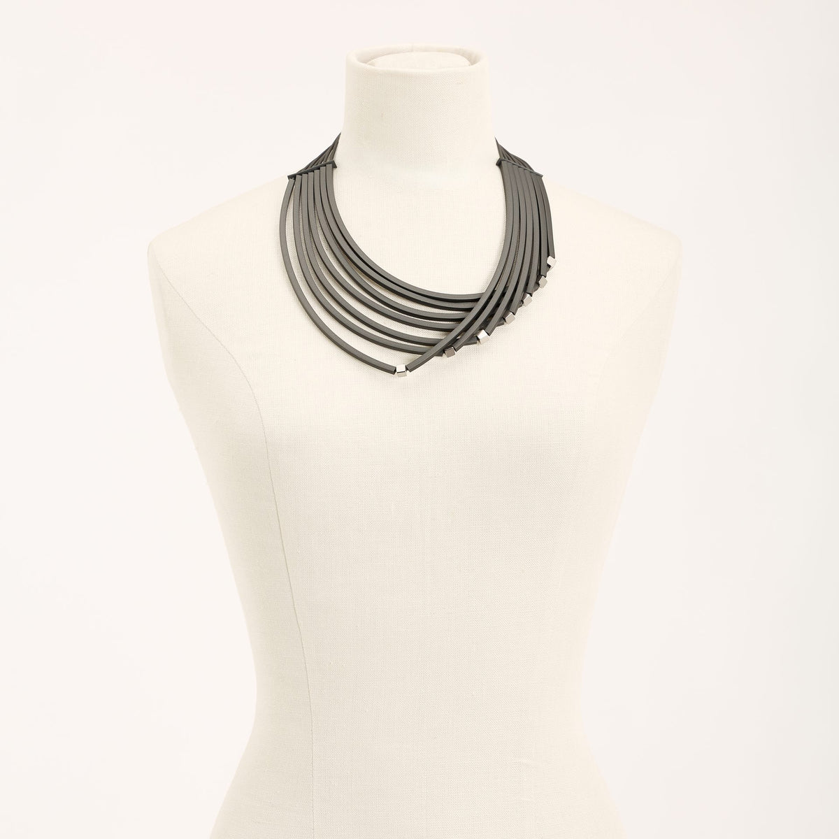 Afrika+ Necklace, titanium