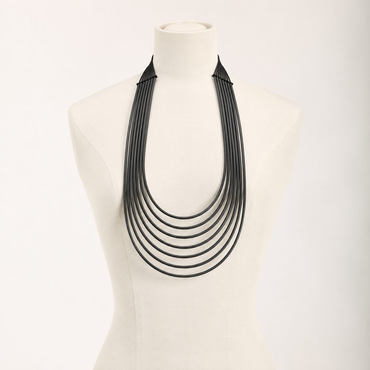 Collana Afrika Round Long, nero