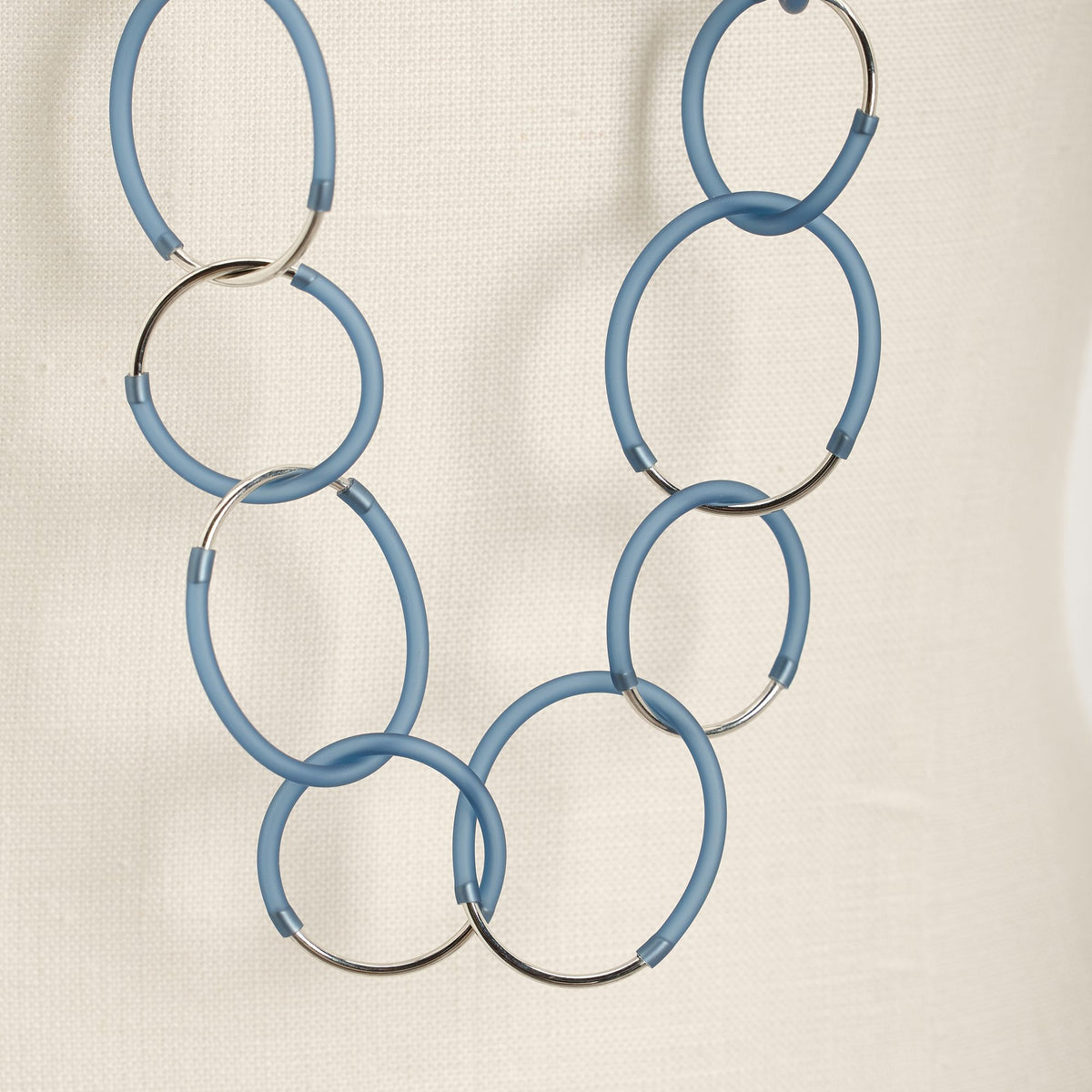 Collana Eclissi Lunga Rodio, blu