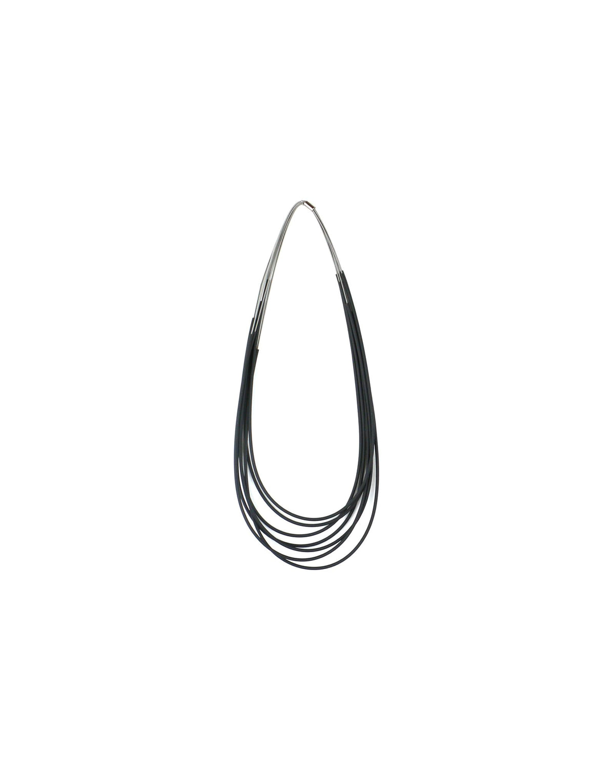 Woman wearing Elle+ Short Necklace