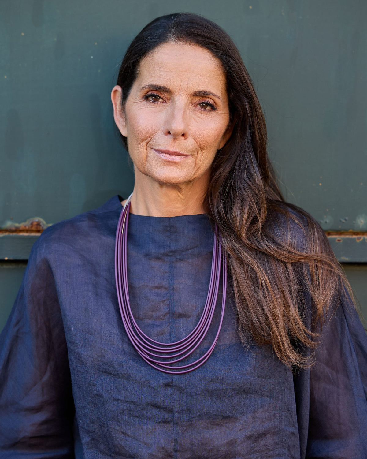 Woman wearing Elle+ Short Necklace