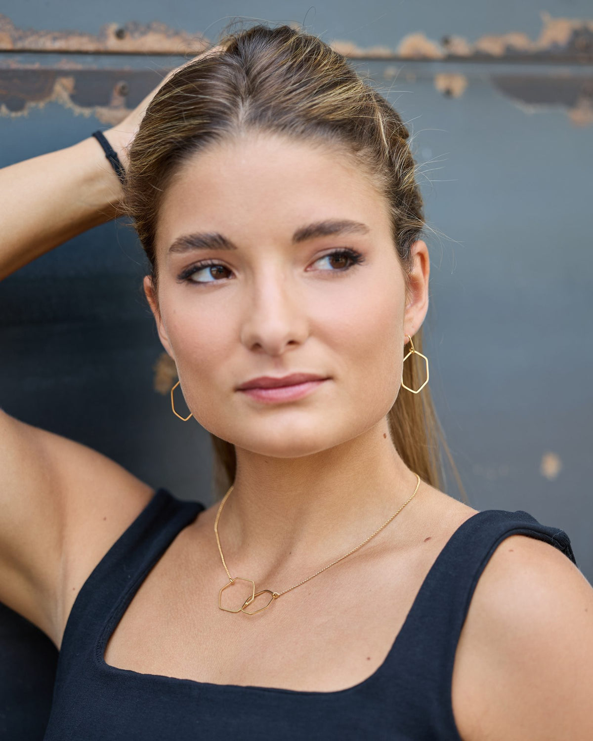 Orecchini Esa 1 Oro in argento 925, indossati