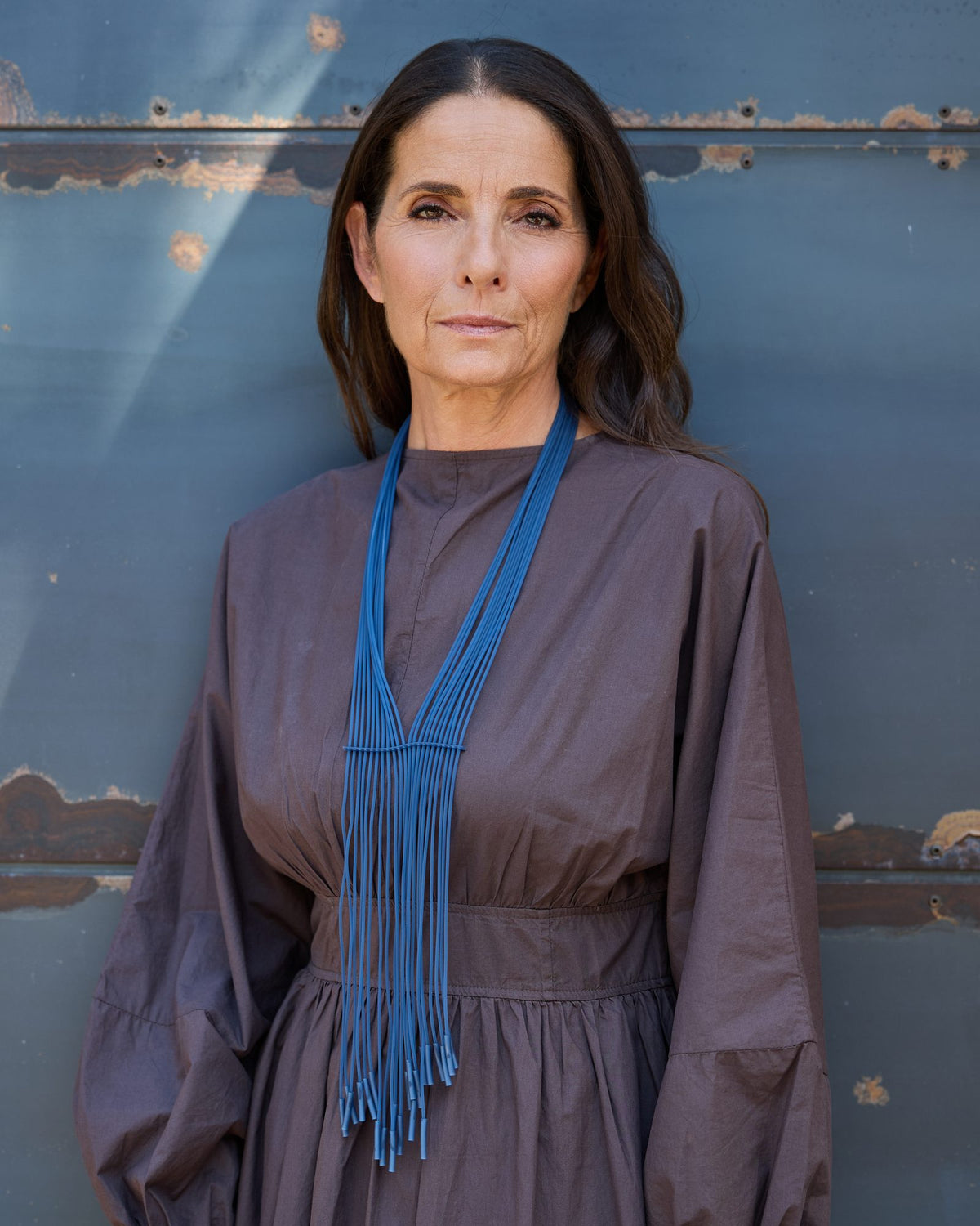 Donna con la Collana Niagara