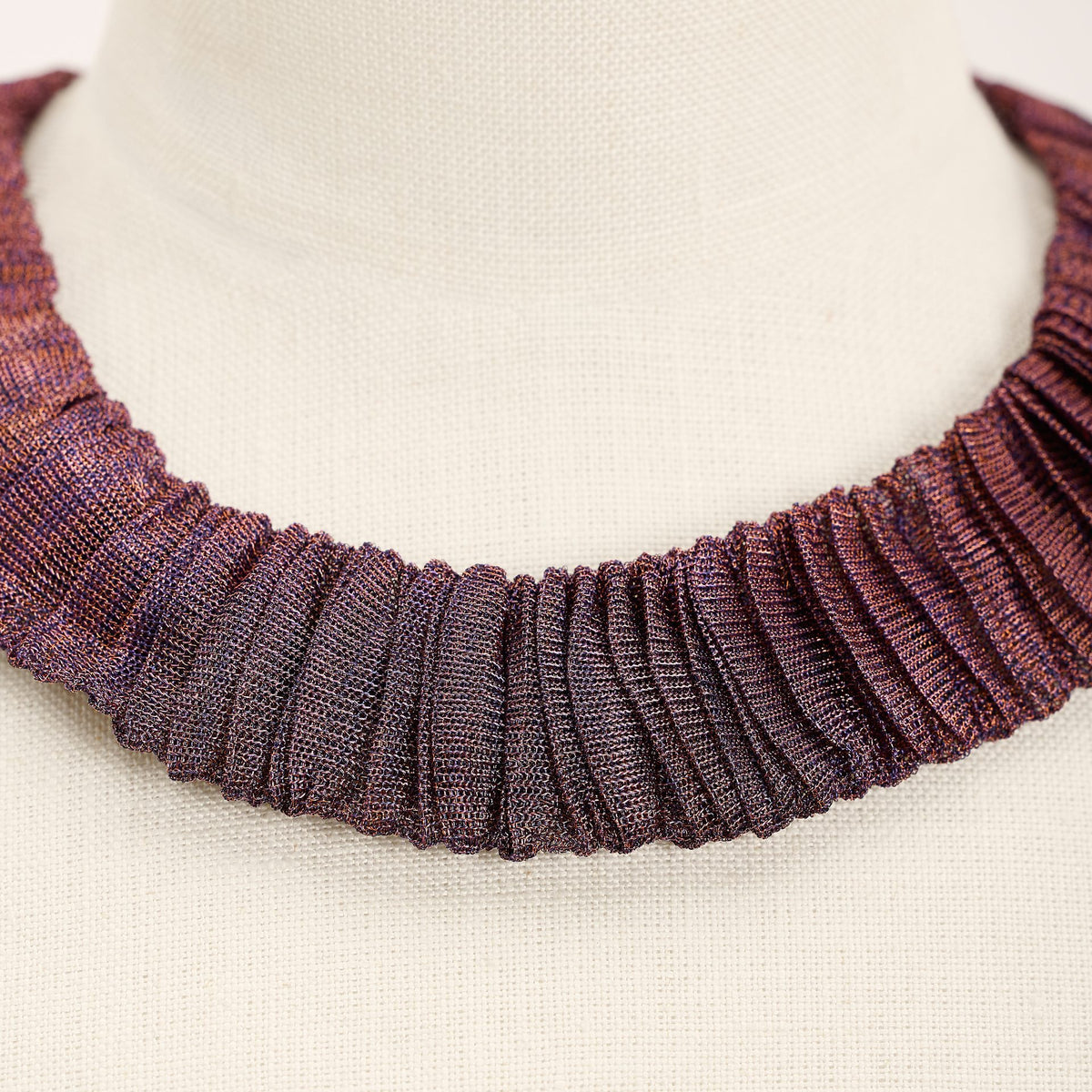 Sintesi Necklace, rosé purple