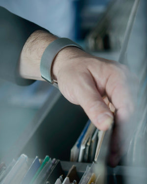 Vis+ bracelet steel
