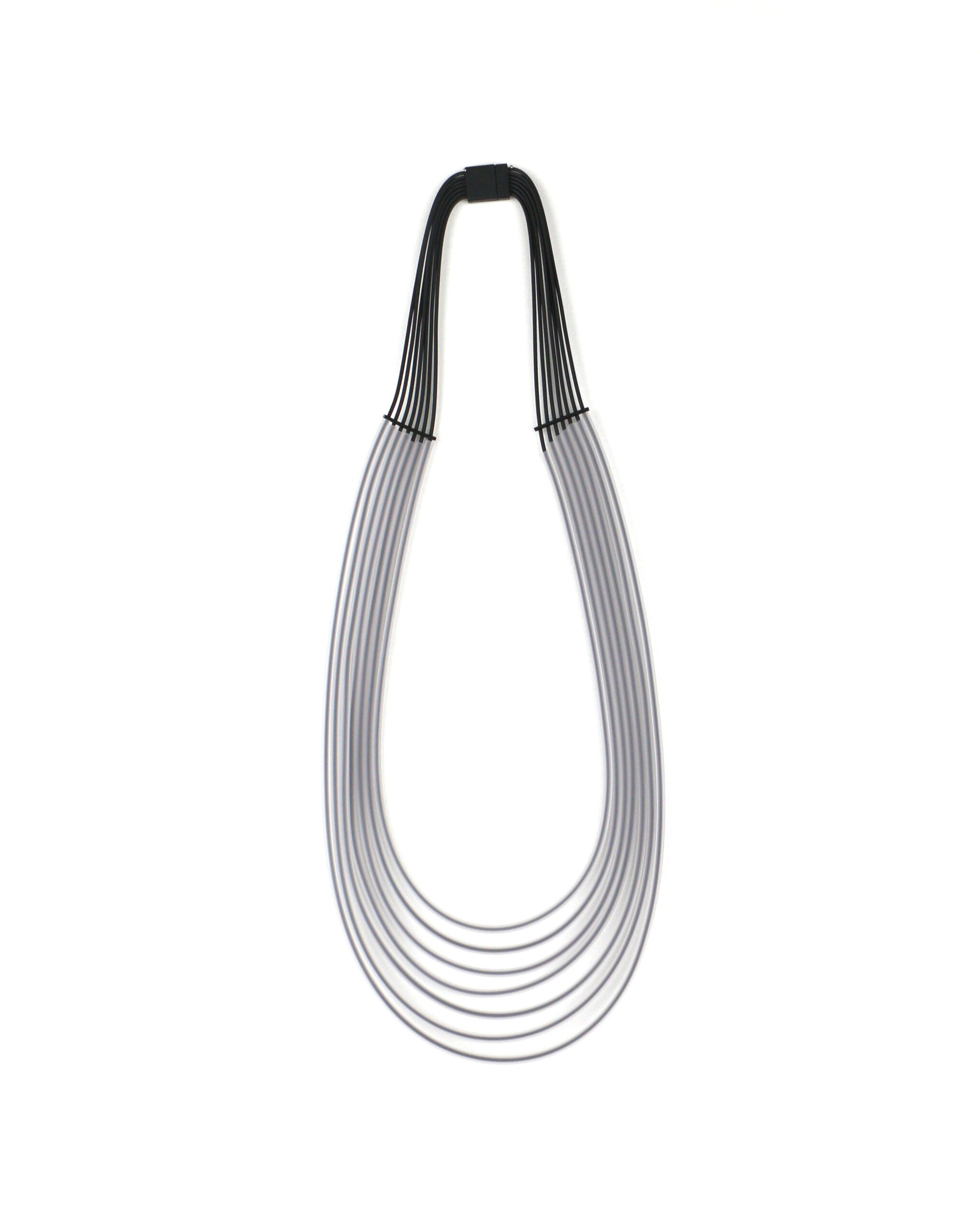 Afrika Round necklace long