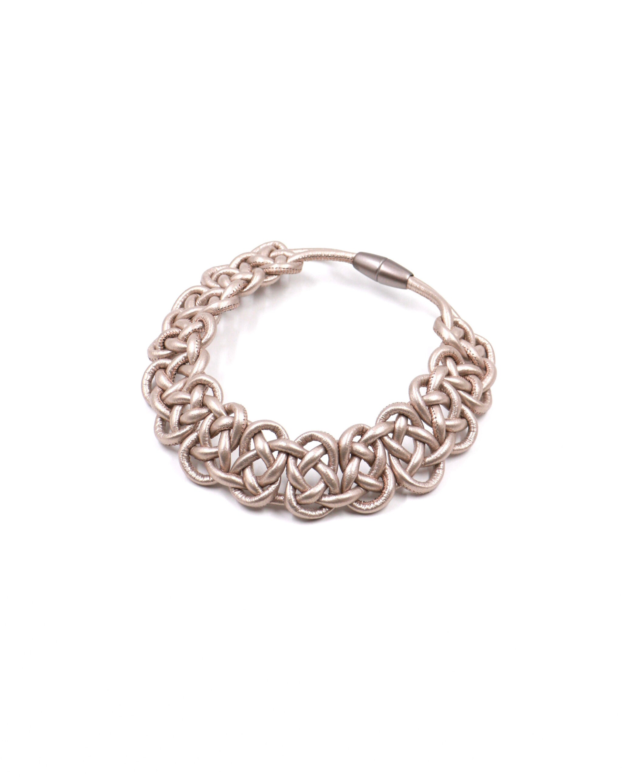 Savoia Pelle collana