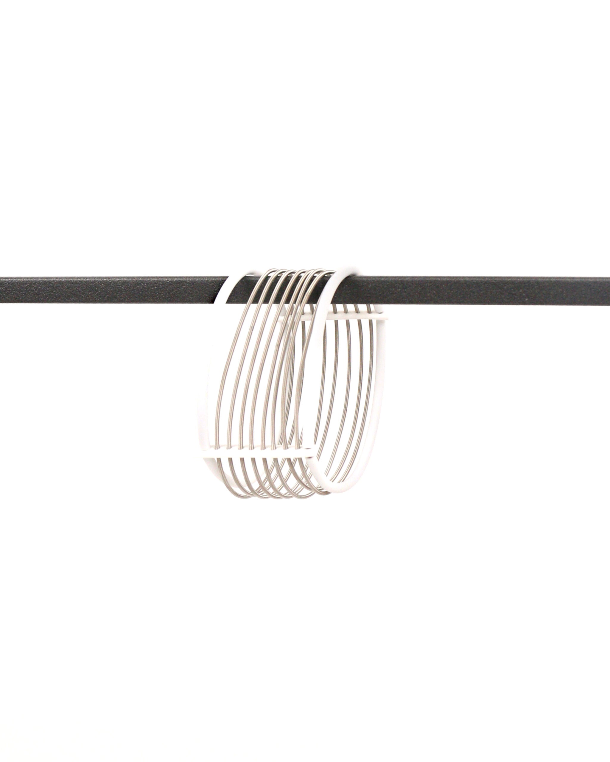 Flow bracelet