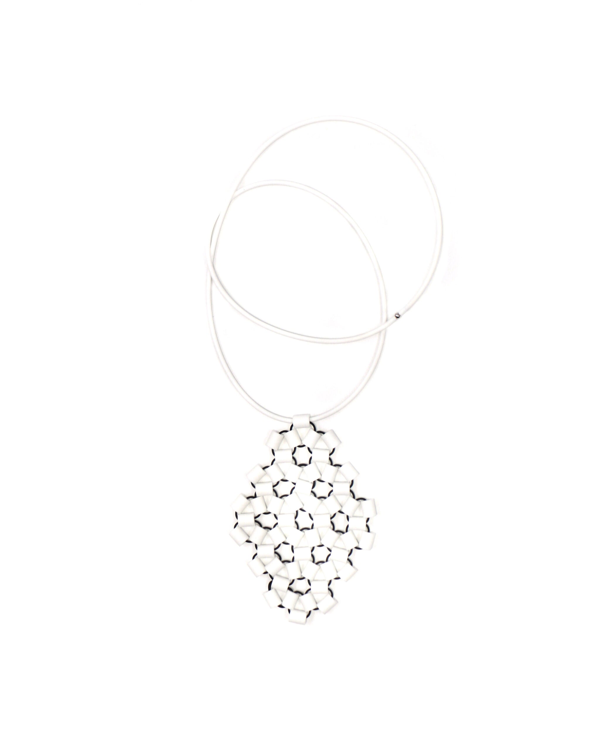 Ross 1 collana