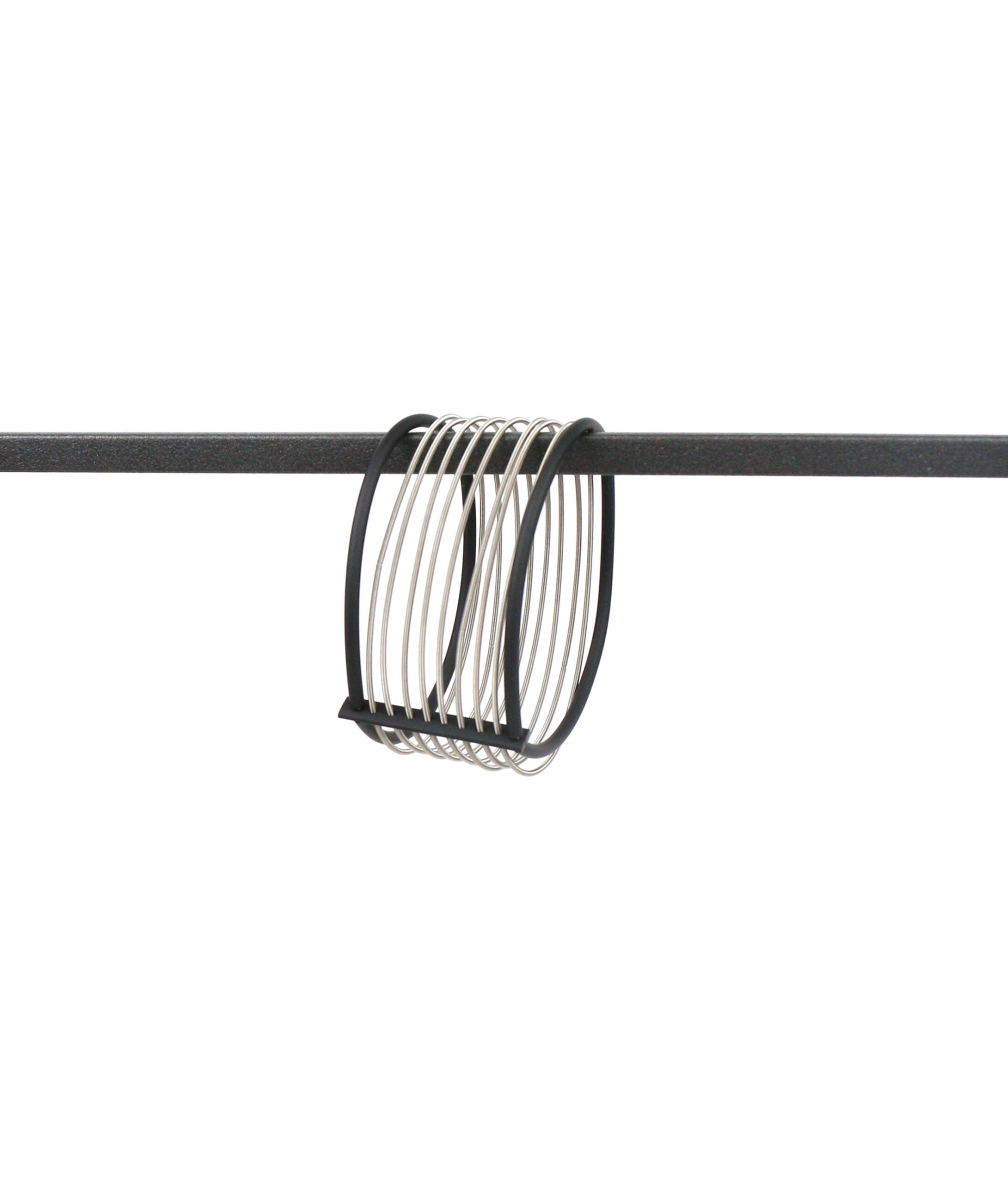 Flow bracelet