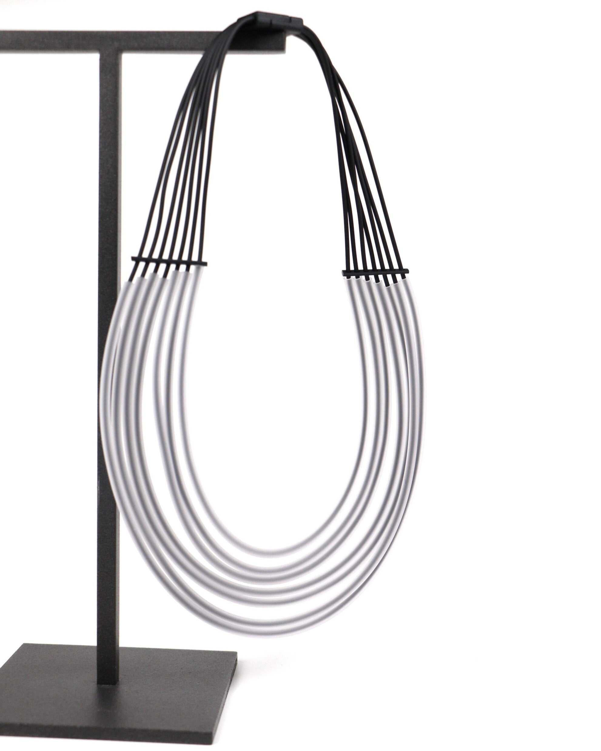 Afrika Round collana corta