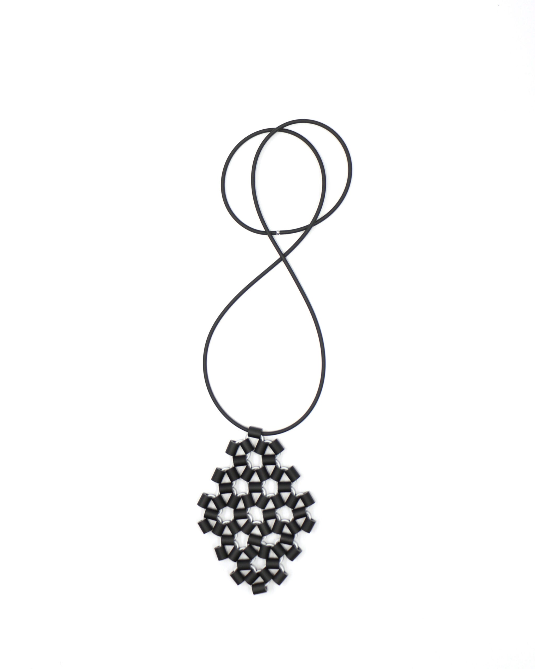 Ross 1 collana