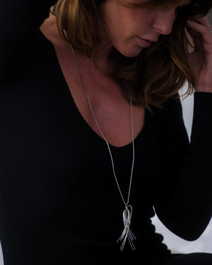 Vento necklace sterling silver
