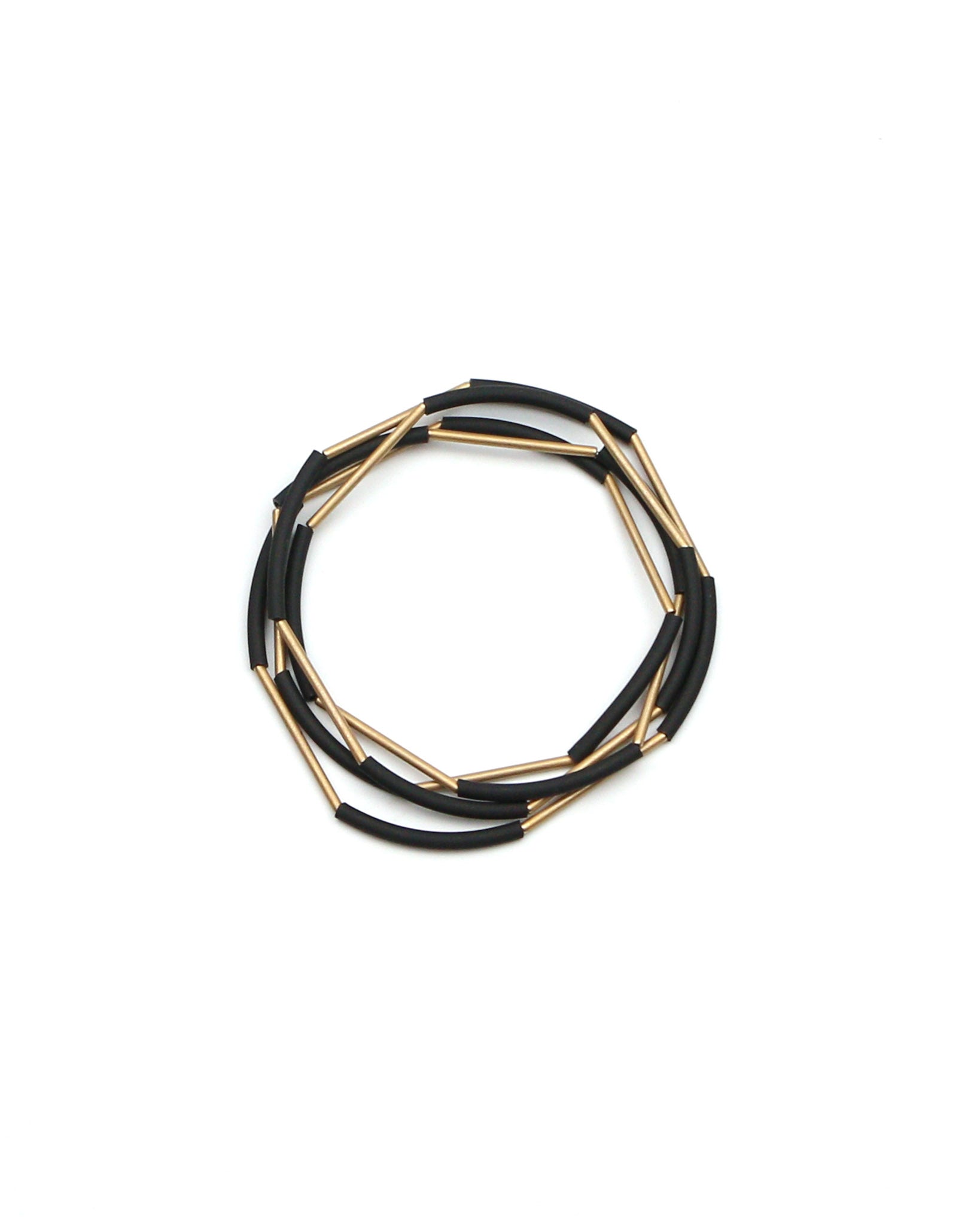 Nerò bracciale oro