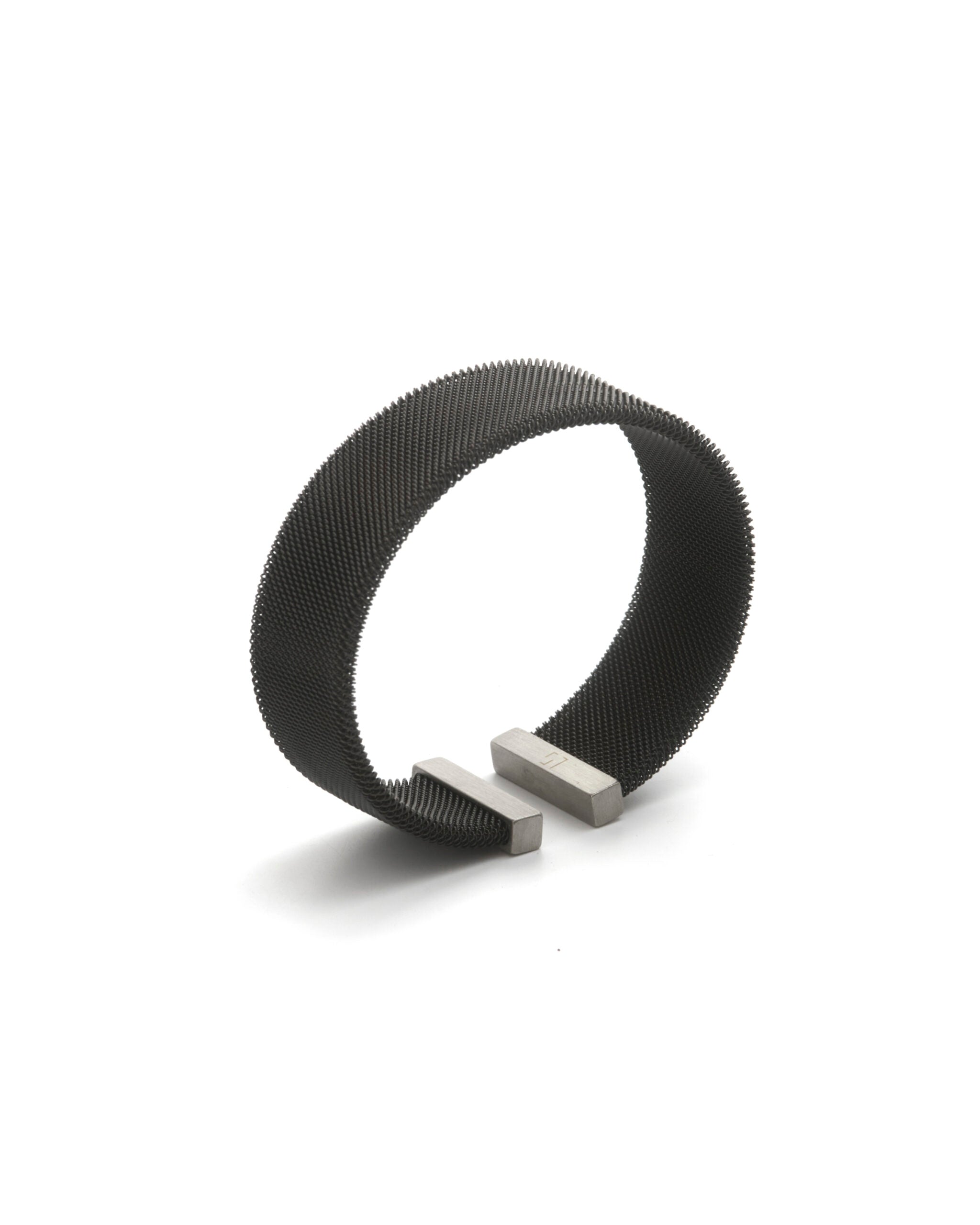 Vis+ bracelet steel