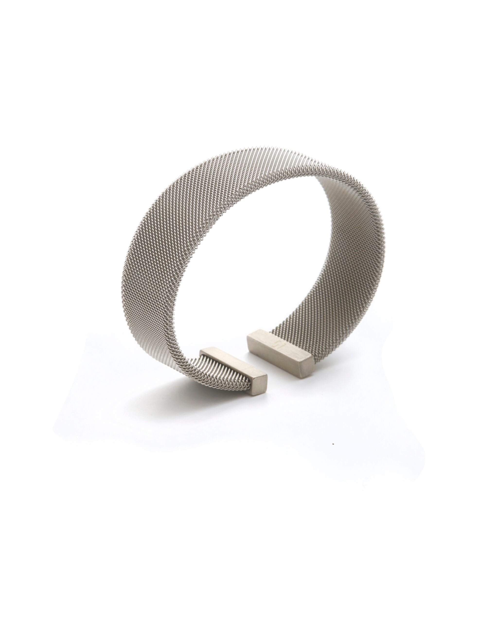 Vis+ bracelet steel