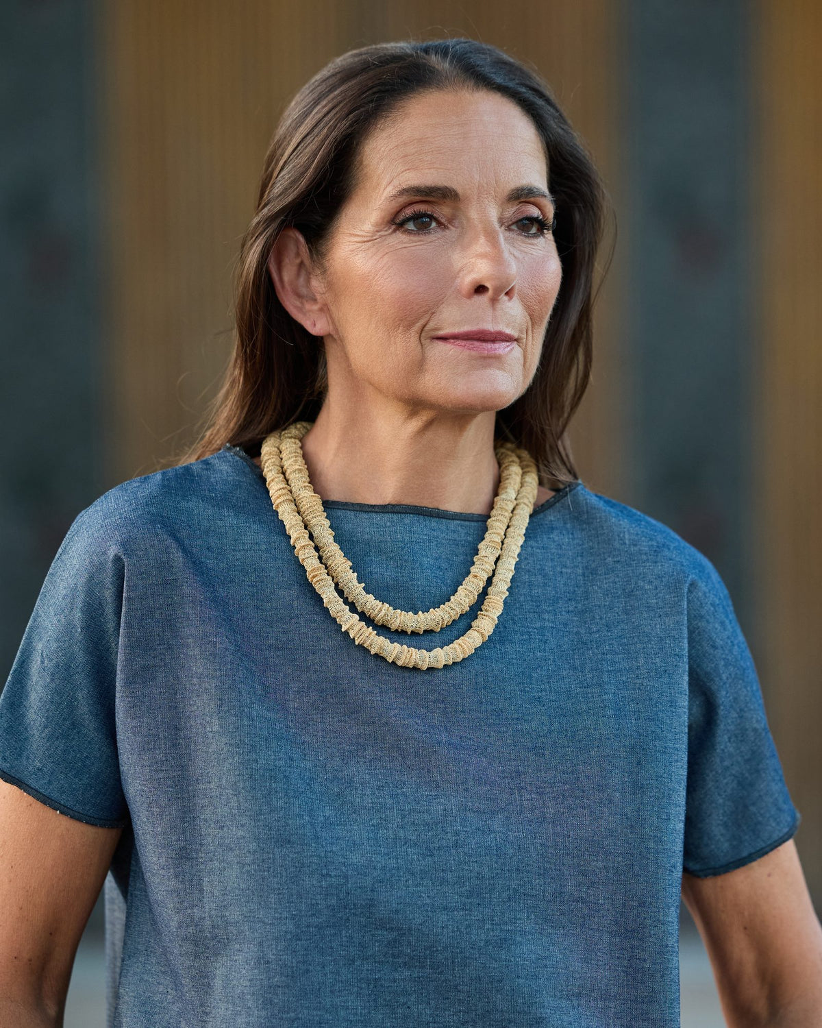Donna con la Collana Dafne