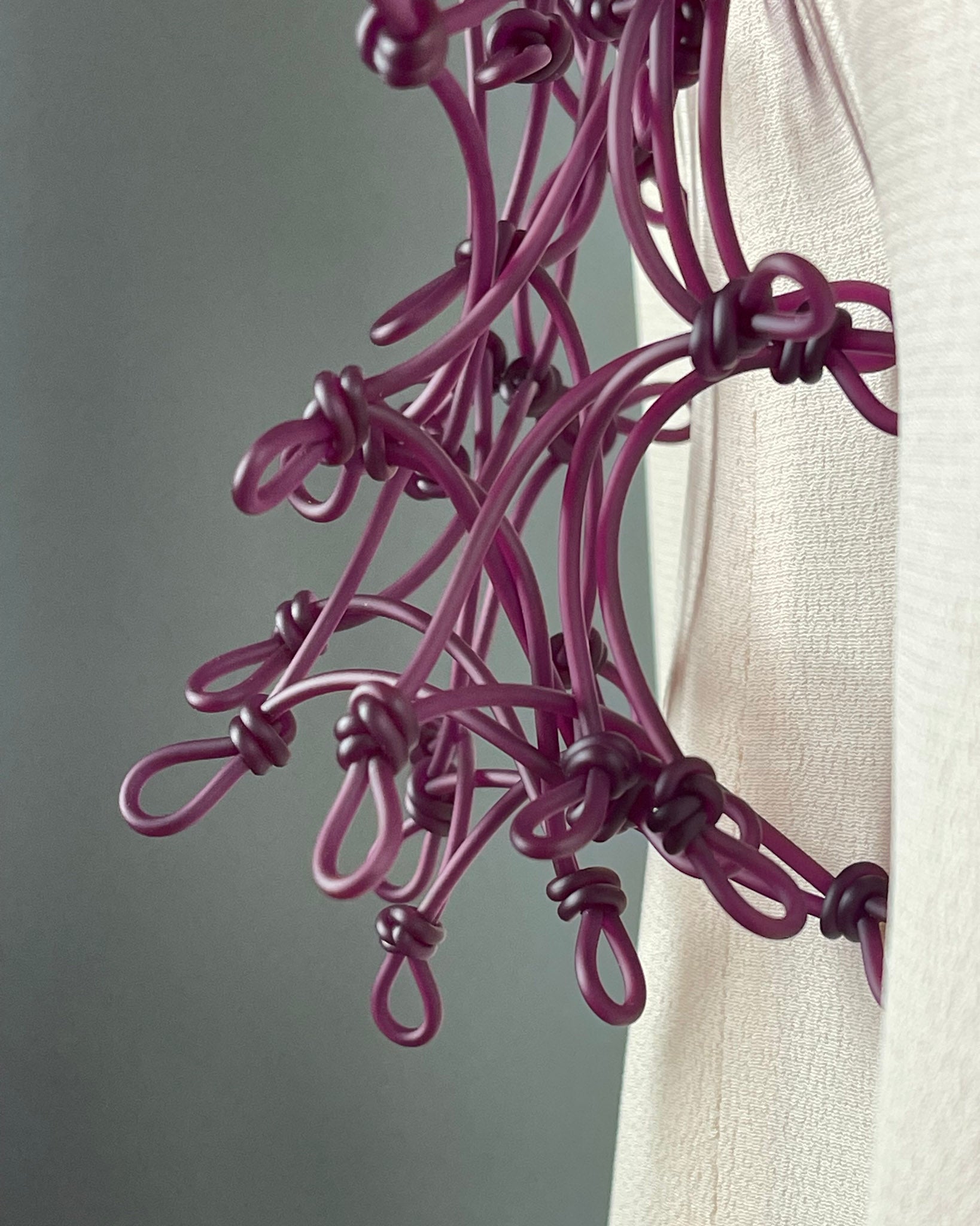 Knots collana lunga