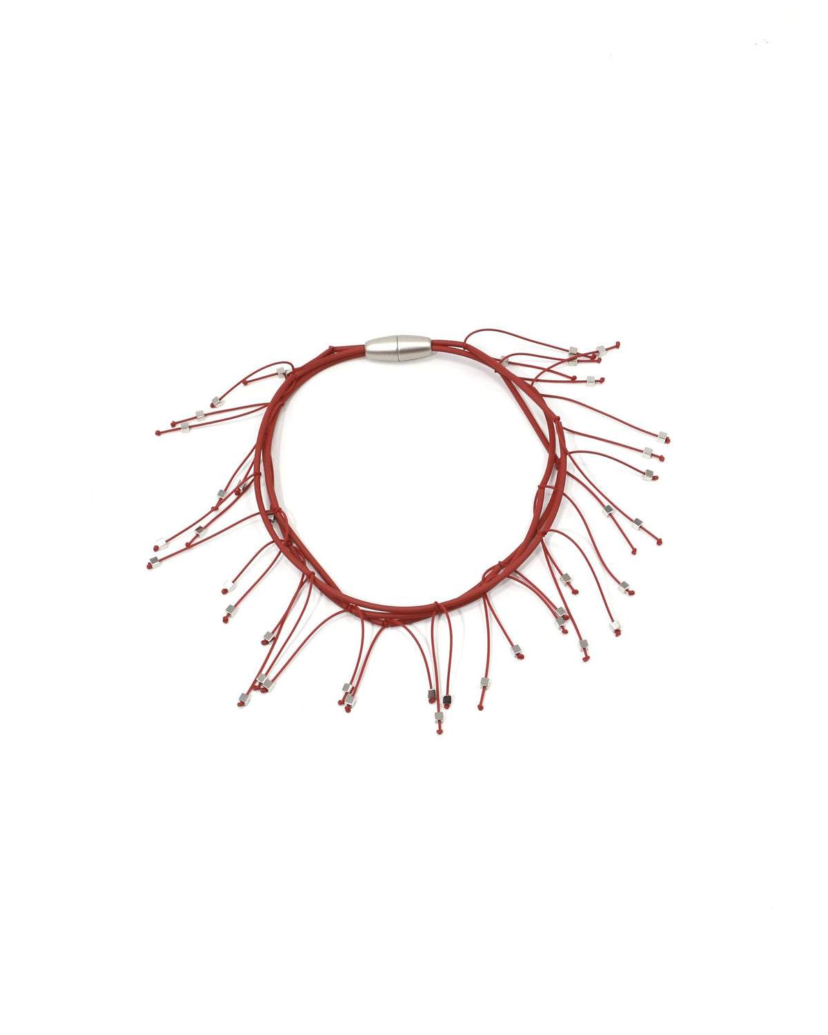 Woman wearing Luce Short Necklace