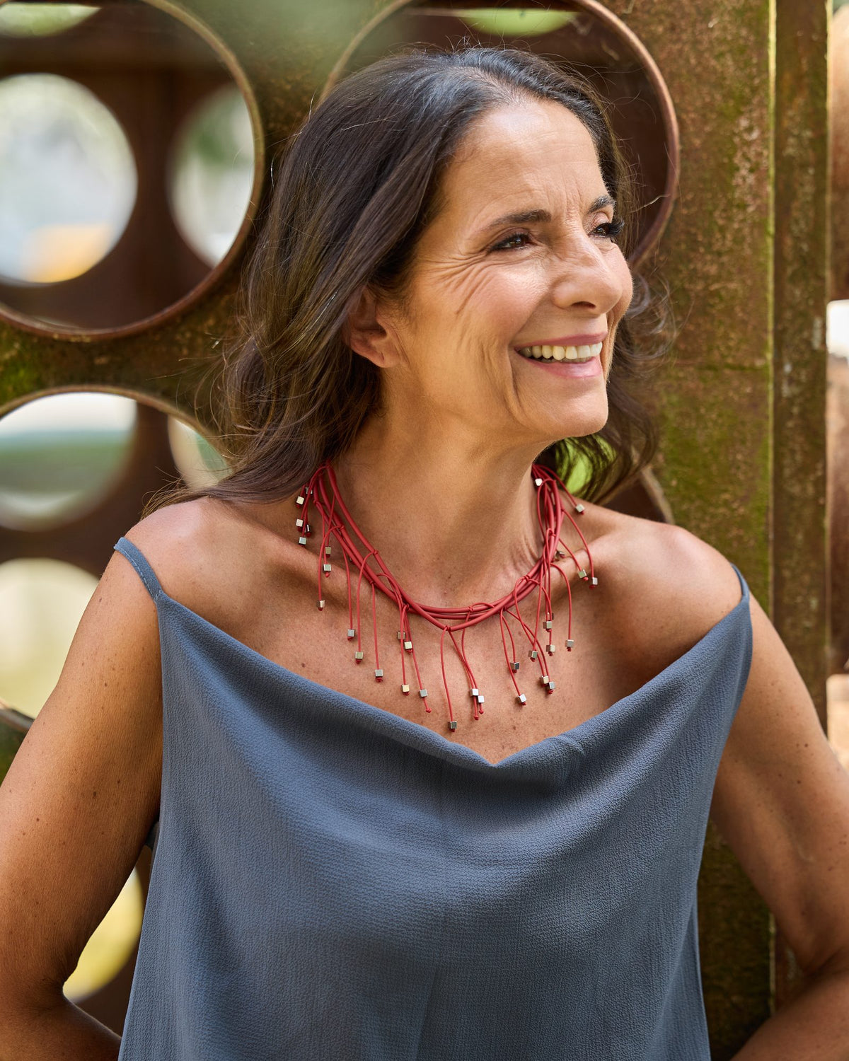 Woman wearing Luce Short Necklace