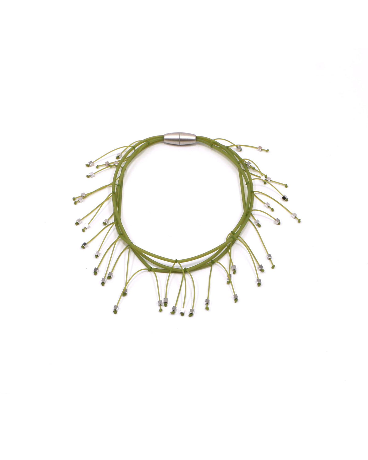 Woman wearing Luce Short Necklace