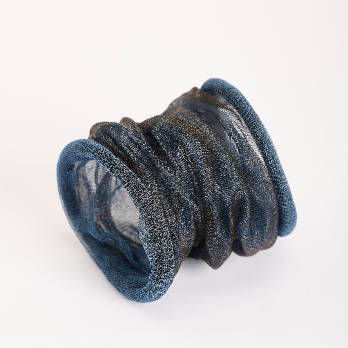 Maya Bracelet, black and blue