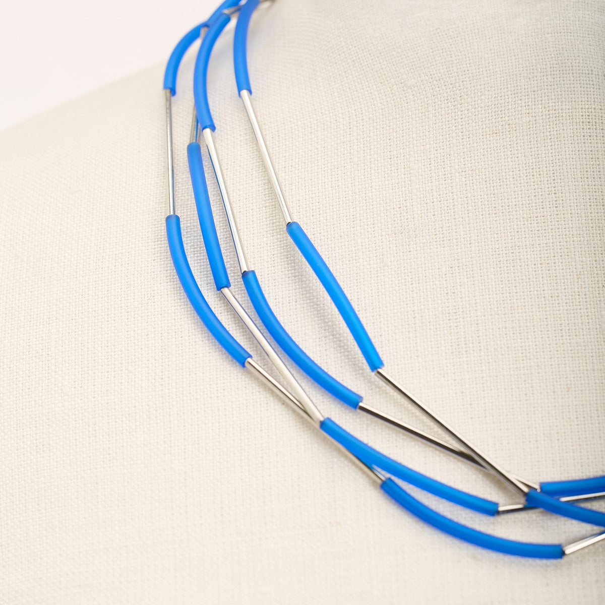 Nerò Rhodium Necklace, dark aquamarine
