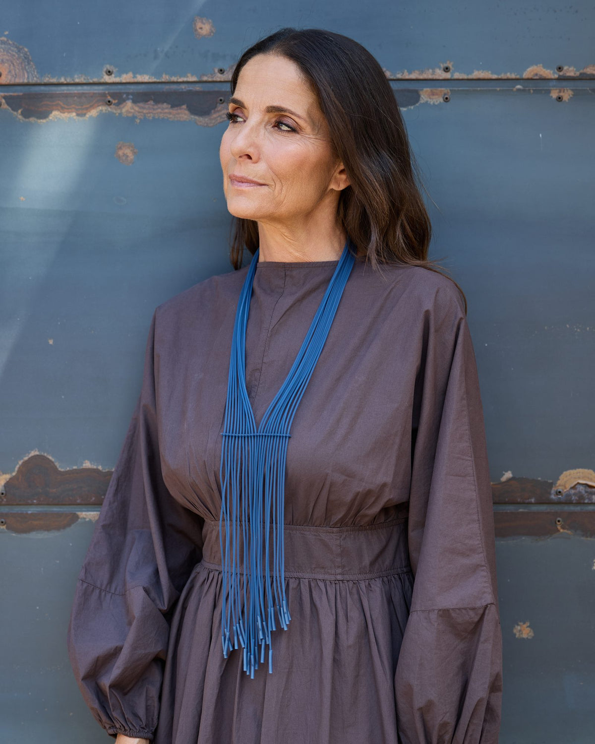 Donna con la Collana Niagara