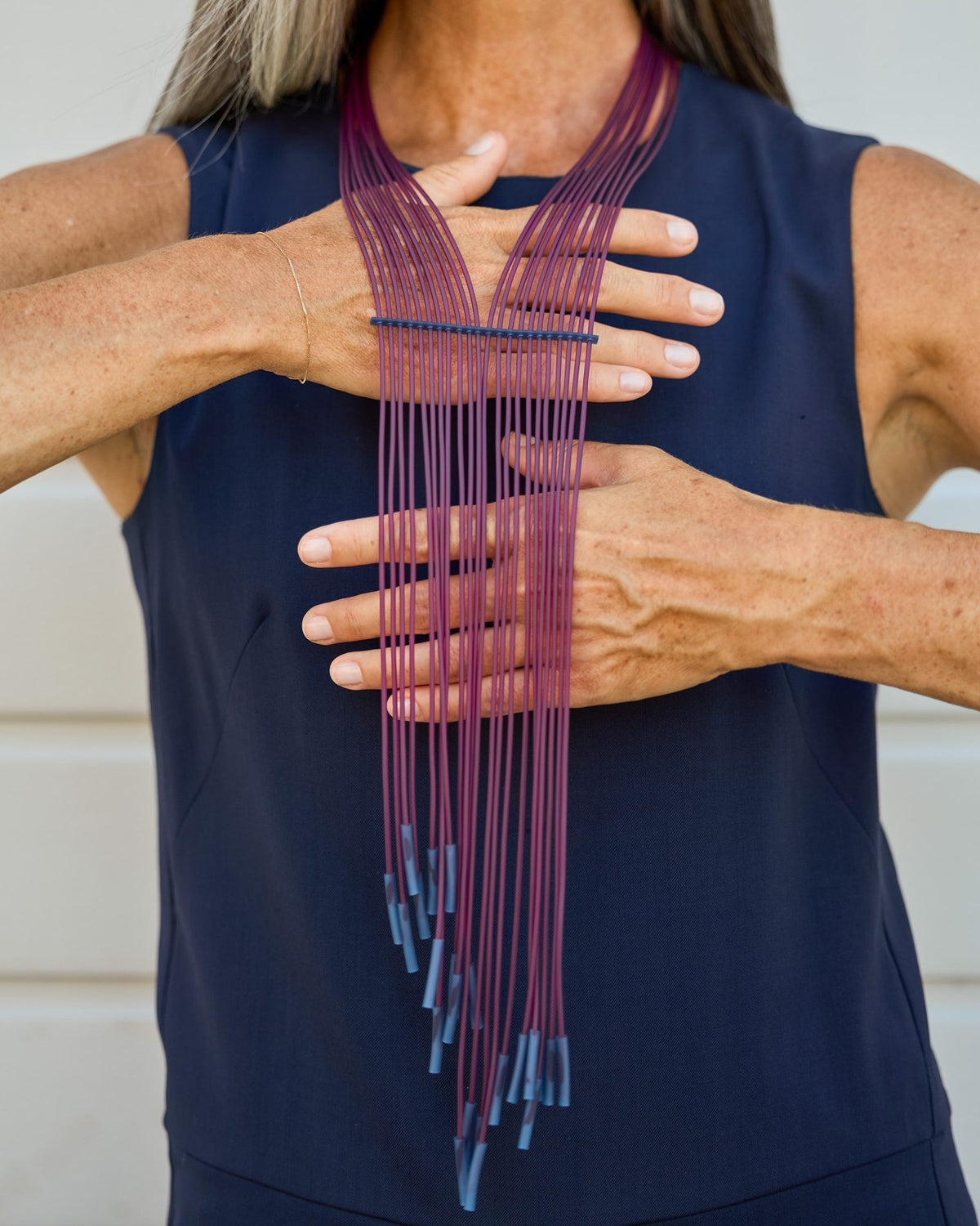Donna con la Collana Niagara