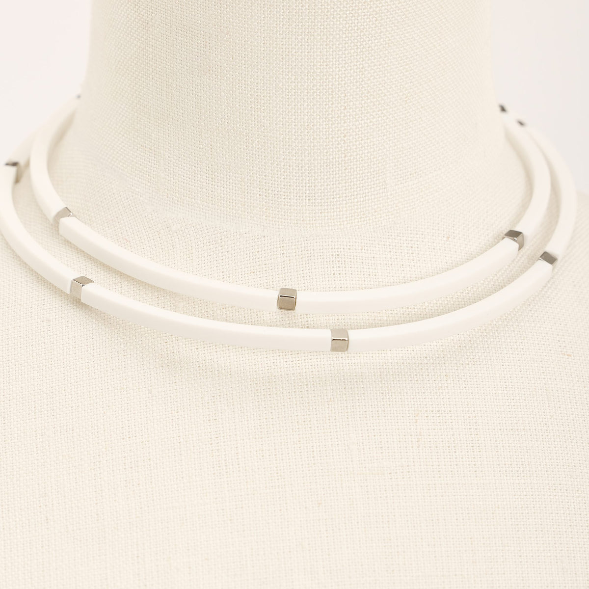 Collana Polaris, bianco