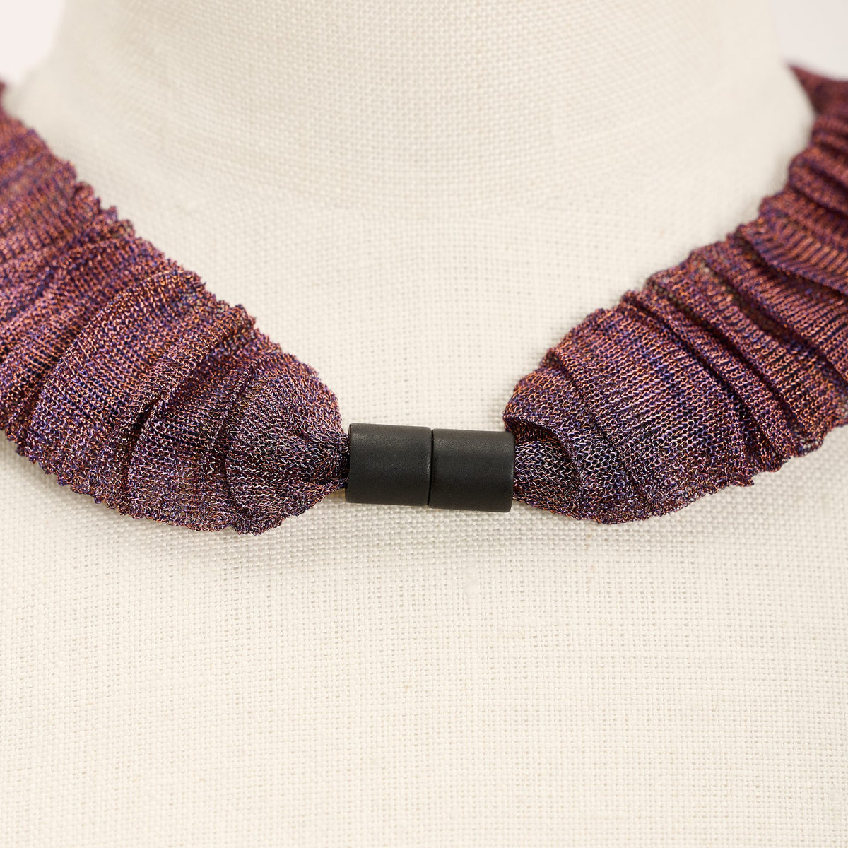 Sintesi Necklace, rosé purple