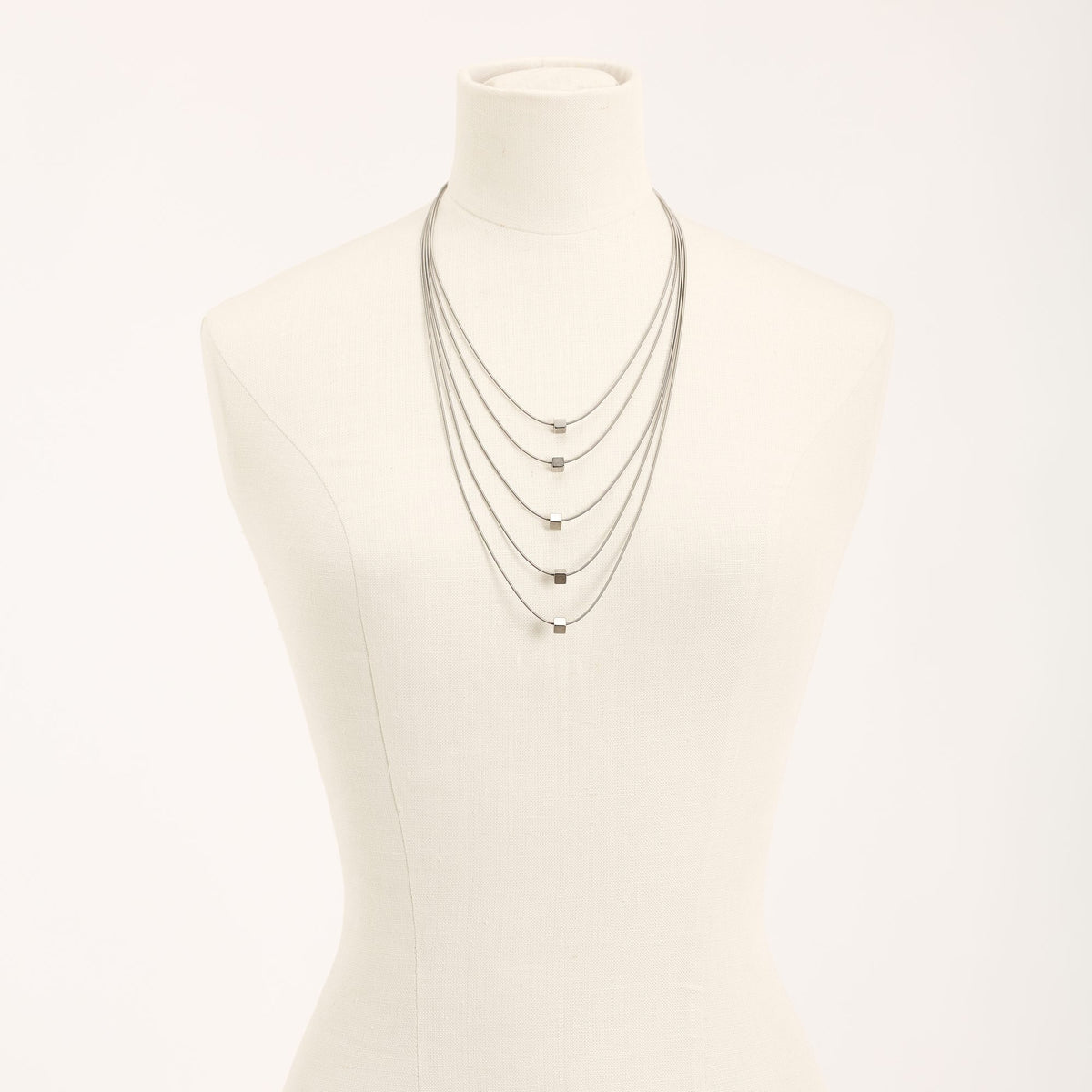 Wave Short necklace in steel, on a light background