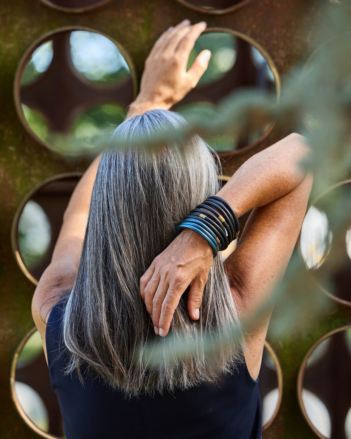 Donna con il Bracciale Zoe 10