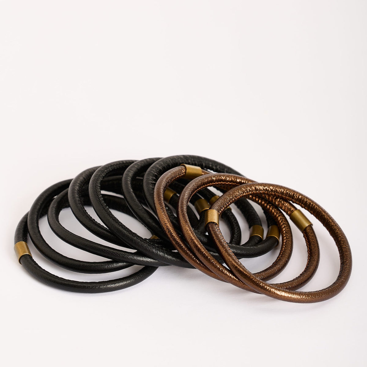 Bracciale Zoe 10, nero e bronzo
