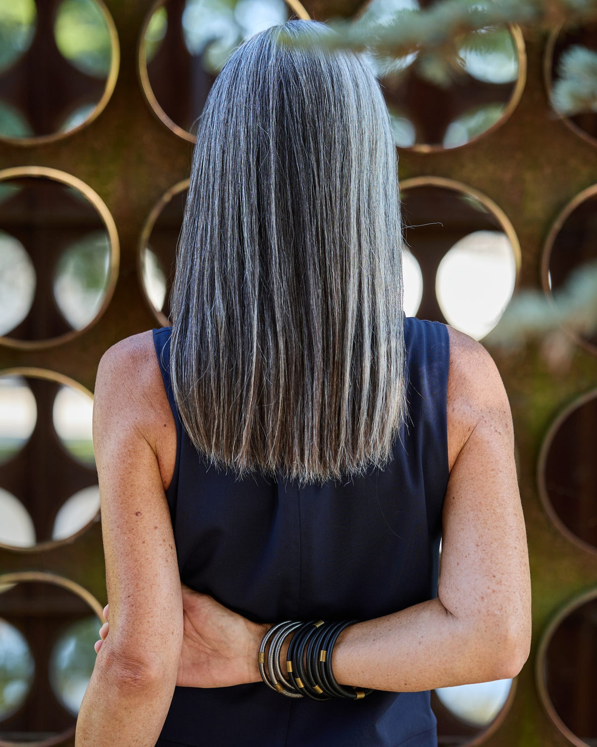Donna con il Bracciale Zoe 10